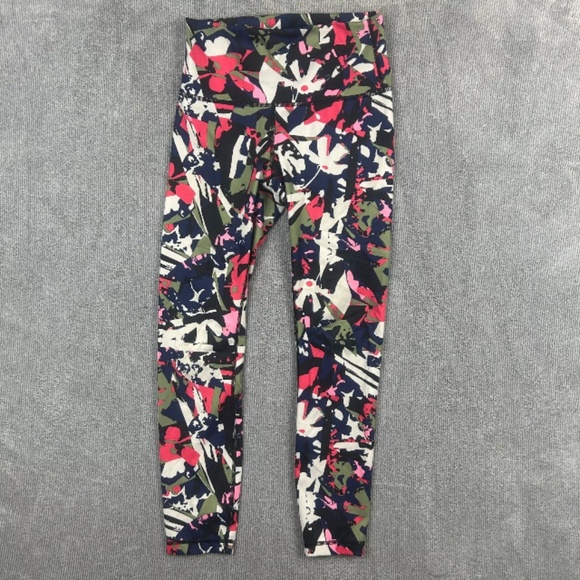 Lululemon Wunder Under - Picture 1 of 12